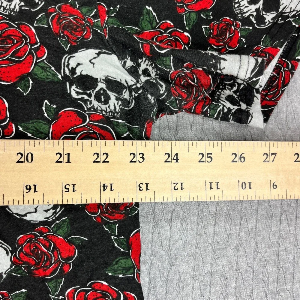 Skulls and roses death punk‎ rock/roll Short Sleeve Hoodie Men/Women XL Black
